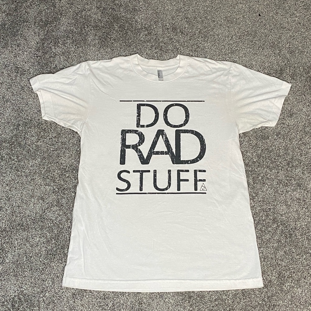 Do Rad Stuff Graphic Tee